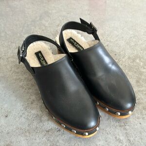 Kelsi Dagger Clogs